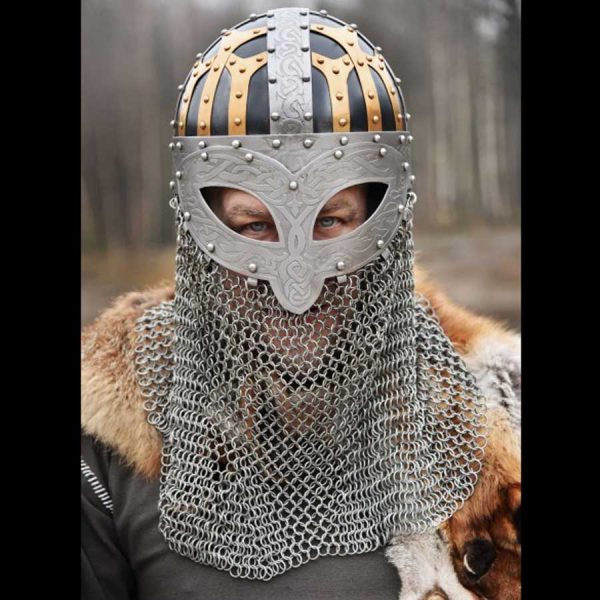 Wikingerzeitlicher Brillenhelm – Bild 2