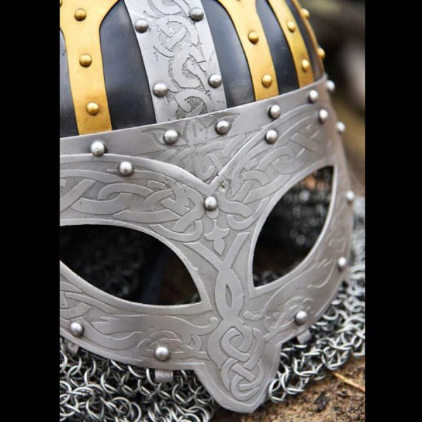 Wikingerzeitlicher Brillenhelm – Bild 5