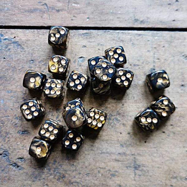 Wurfel Marmoriert 16mm 1Stk. – Bild 2