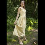 Einfaches Kleid Beige – Bild 3