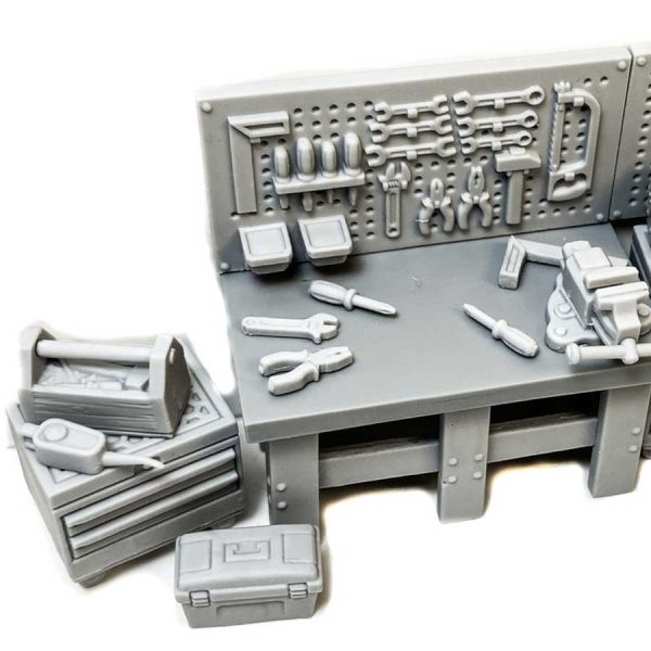 Mechaniker Arbeitsplatz – Bild 2