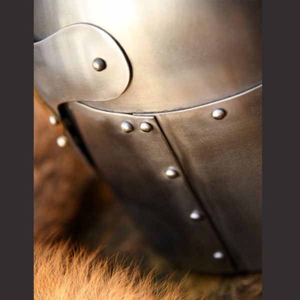 Topfhelm – Bild 3