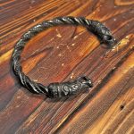 Armreif Drache schwarz – Bild 2