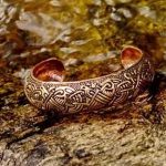 Iro-keltischer Armreif – Bild 2