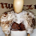 Schulterfell mit Schliesse Hand Made von SchwarzeSegel – Bild 3